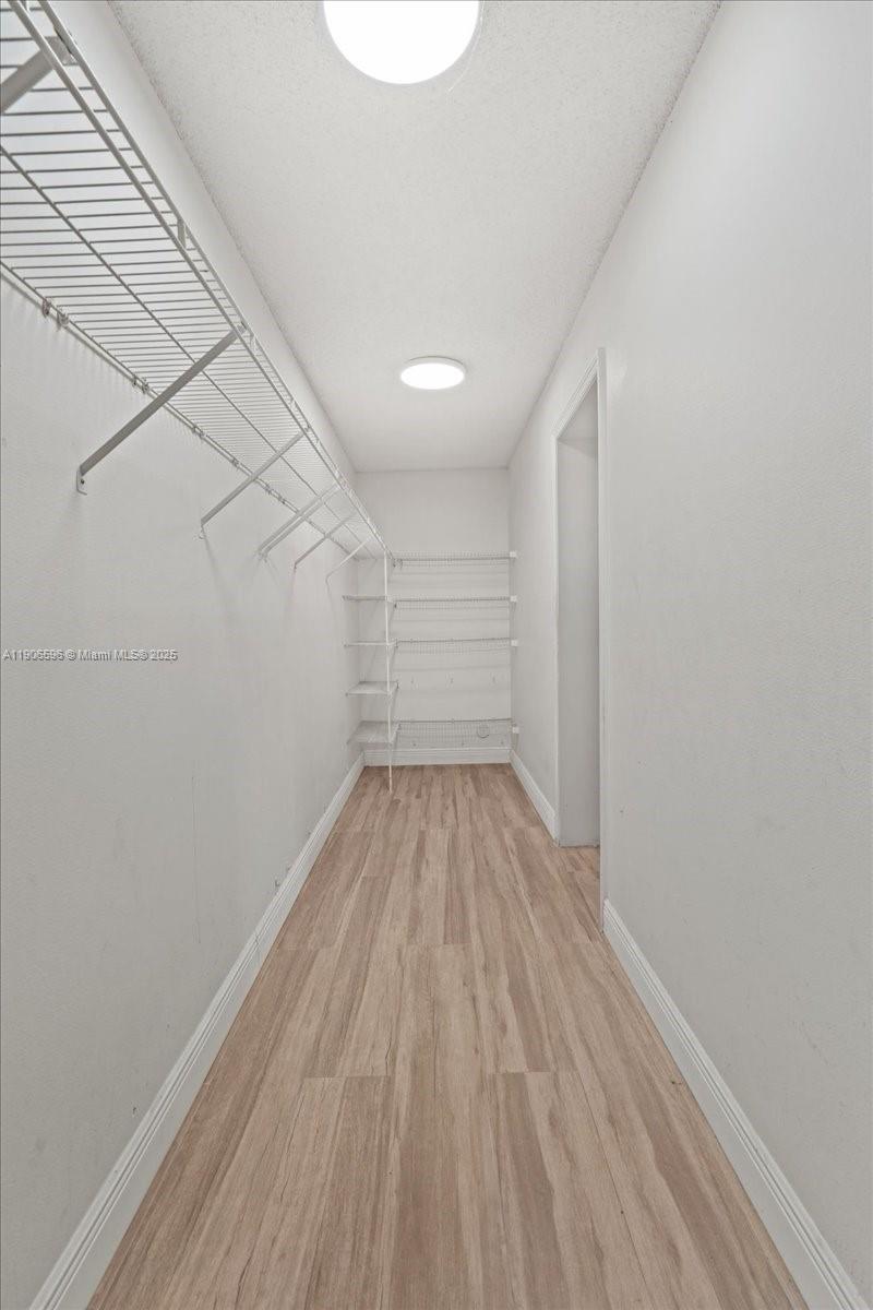 GIR SUB - Residential