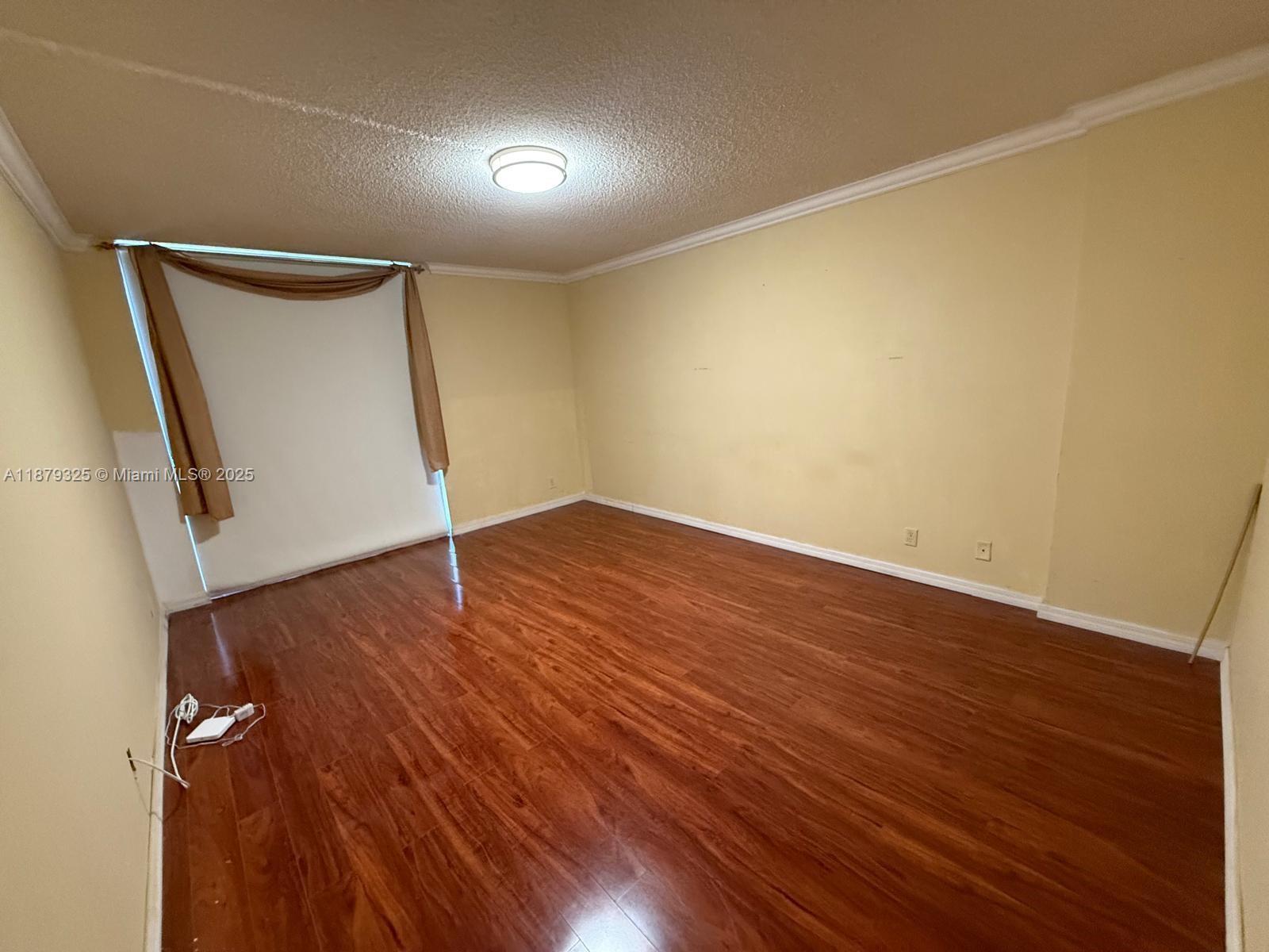 ALLINGTON TOWERS NORTH CO - Residential Lease