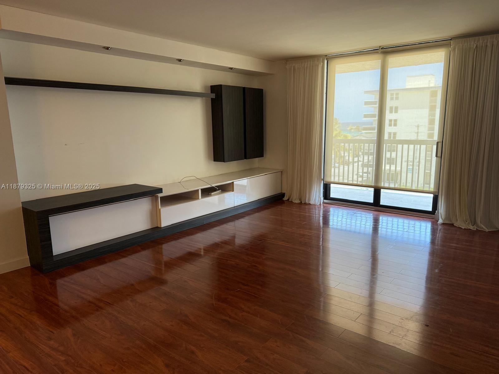 ALLINGTON TOWERS NORTH CO - Residential Lease