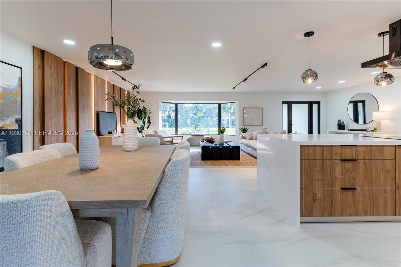 CORAL RIDGE COUNTRY CLUB - Residential