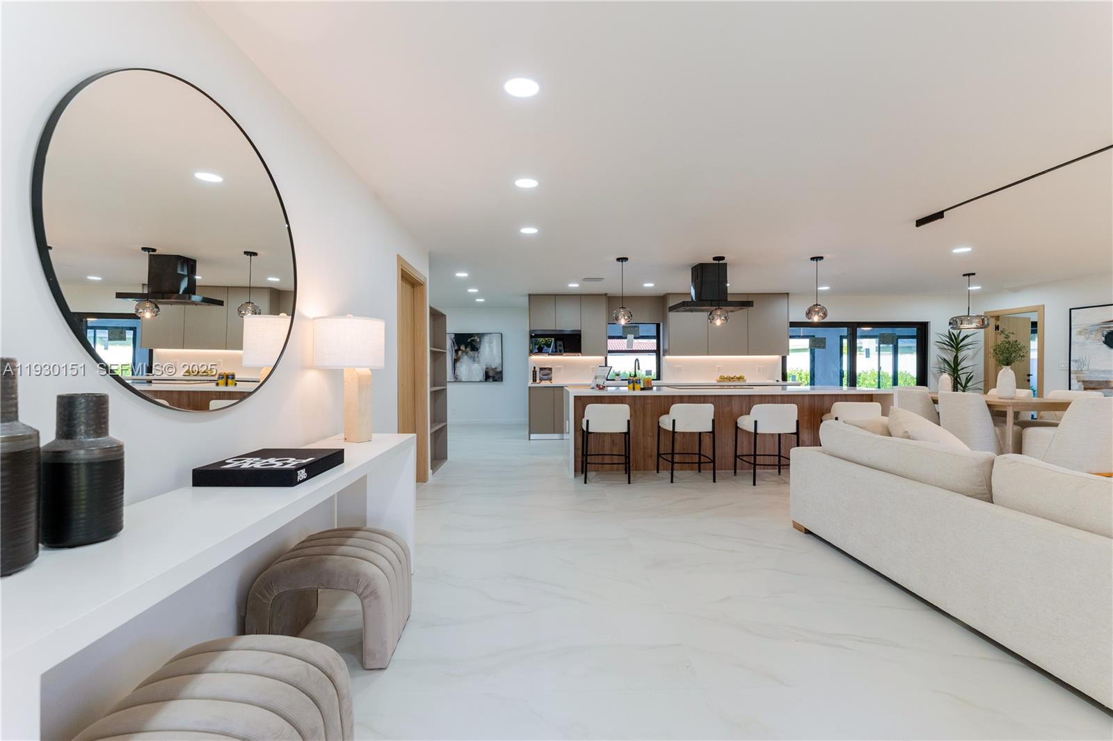 CORAL RIDGE COUNTRY CLUB - Residential