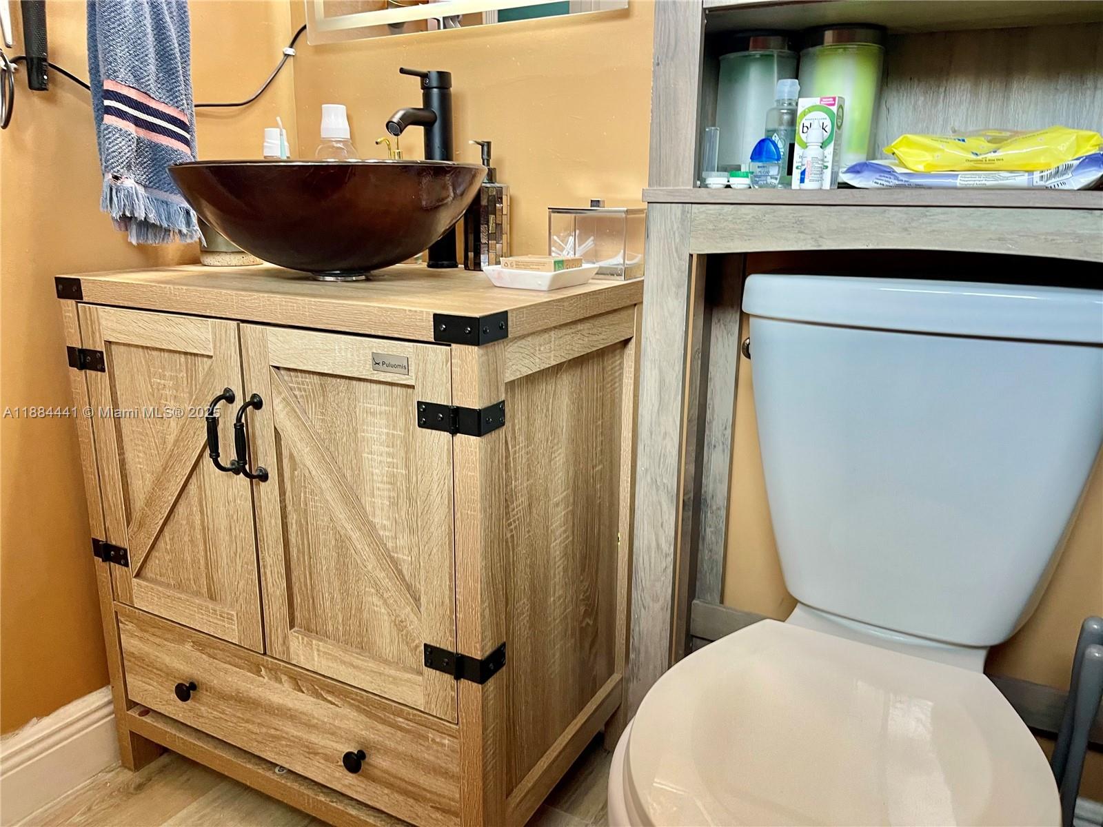 CRYSTAL LAKE 4TH SEC - Residential