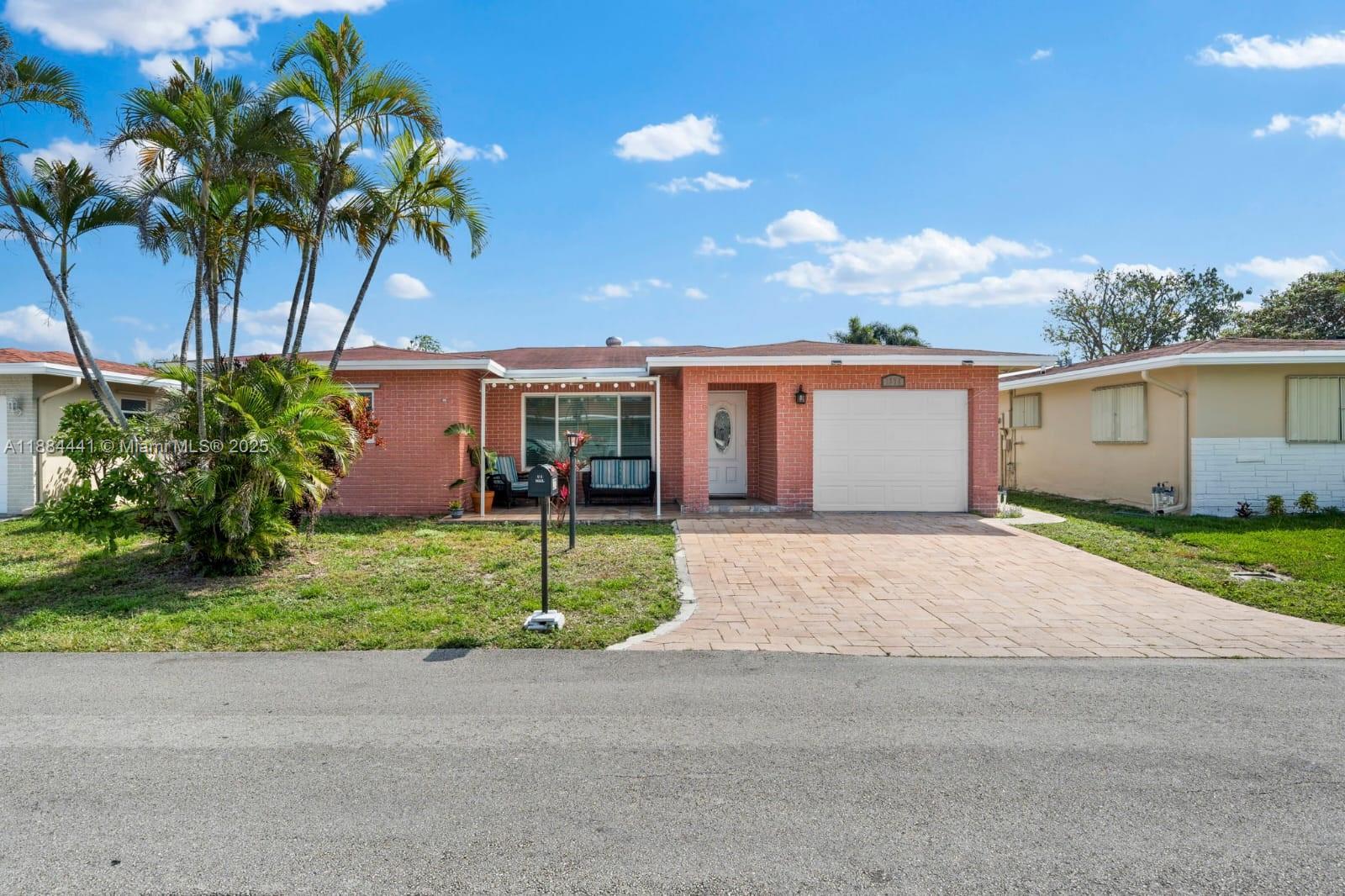 CRYSTAL LAKE 4TH SEC - Residential