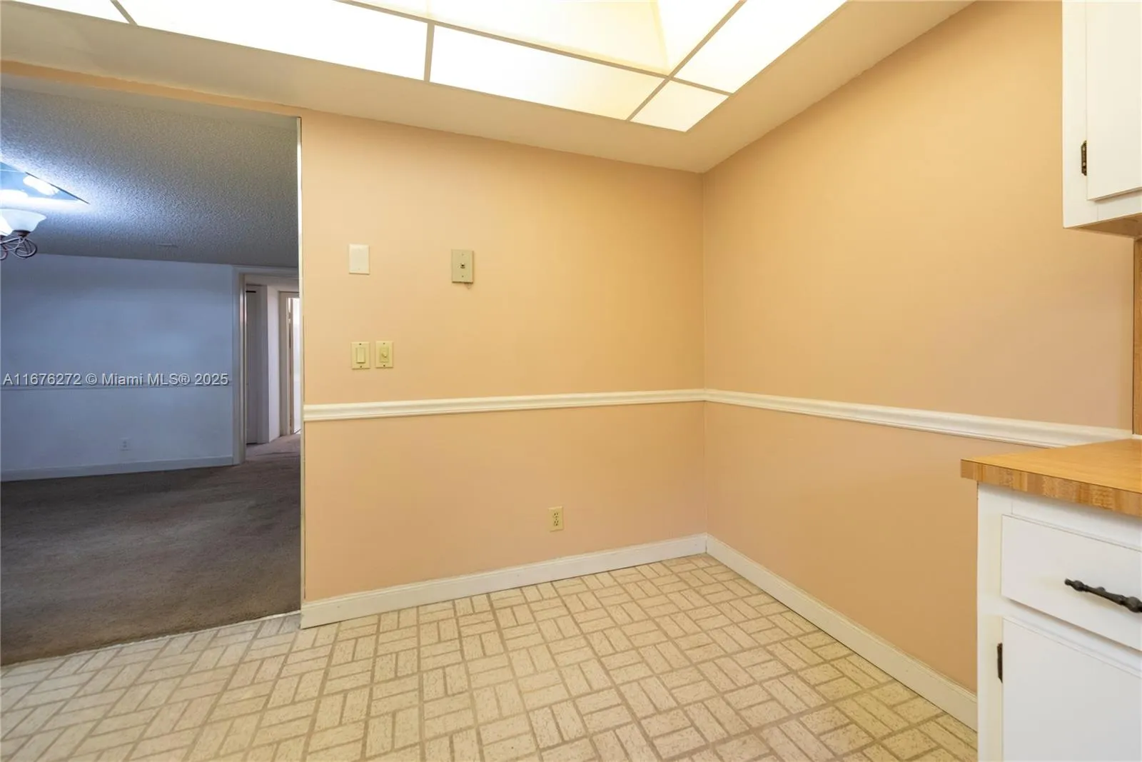 Weston, Florida 33326, United States, 2 Bedrooms Bedrooms, ,3 BathroomsBathrooms,Residential,Active,38913