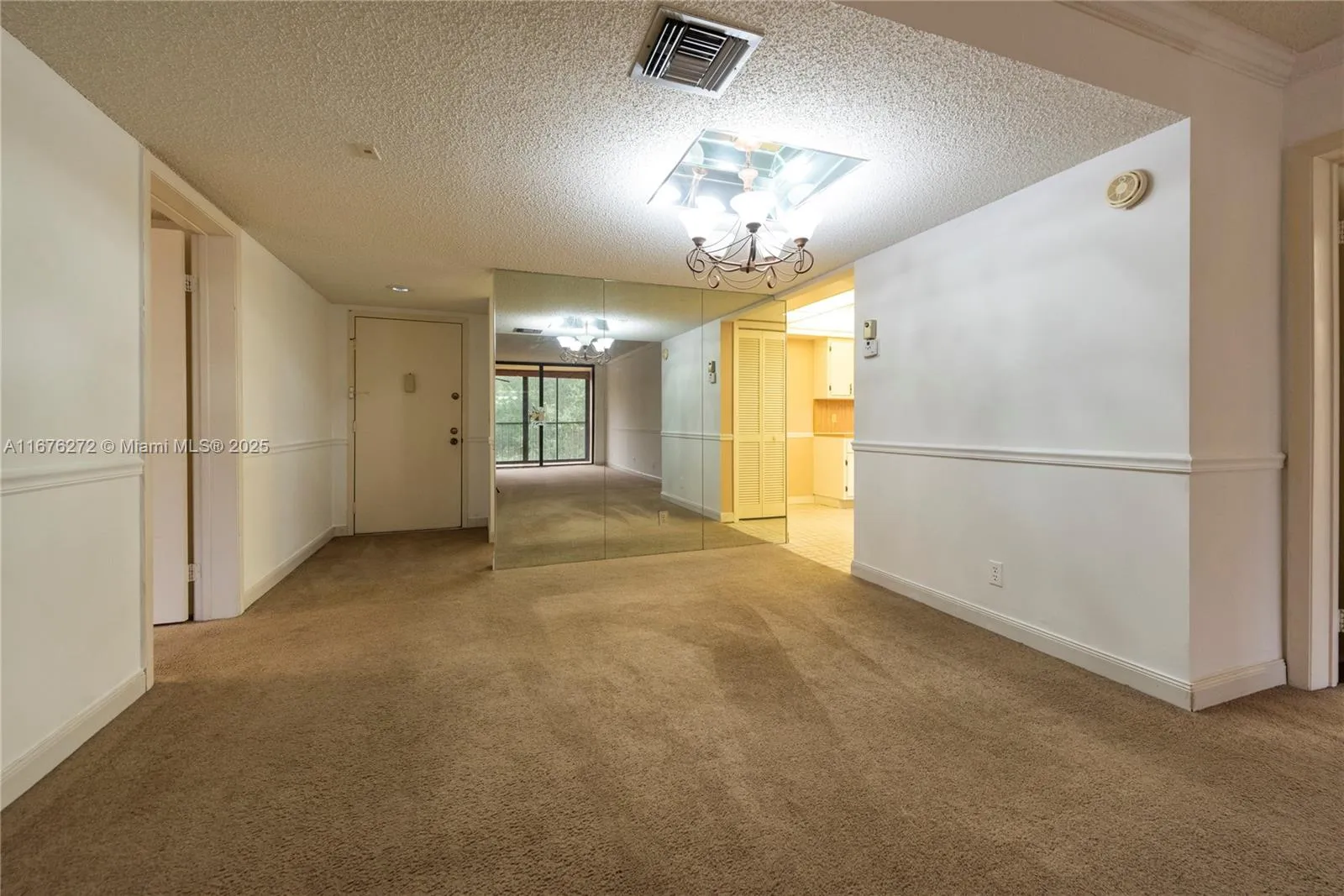 Weston, Florida 33326, United States, 2 Bedrooms Bedrooms, ,3 BathroomsBathrooms,Residential,Active,38913