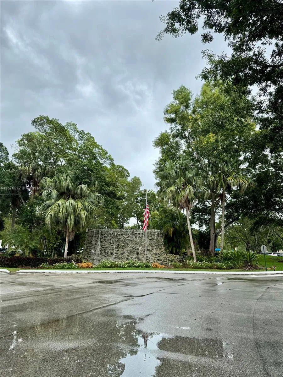 Weston, Florida 33326, United States, 2 Bedrooms Bedrooms, ,3 BathroomsBathrooms,Residential,Active,38913