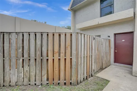 2306 NW 52nd Ave Unit 2306, Lauderhill, FL 33313 - MLS#: A11790934