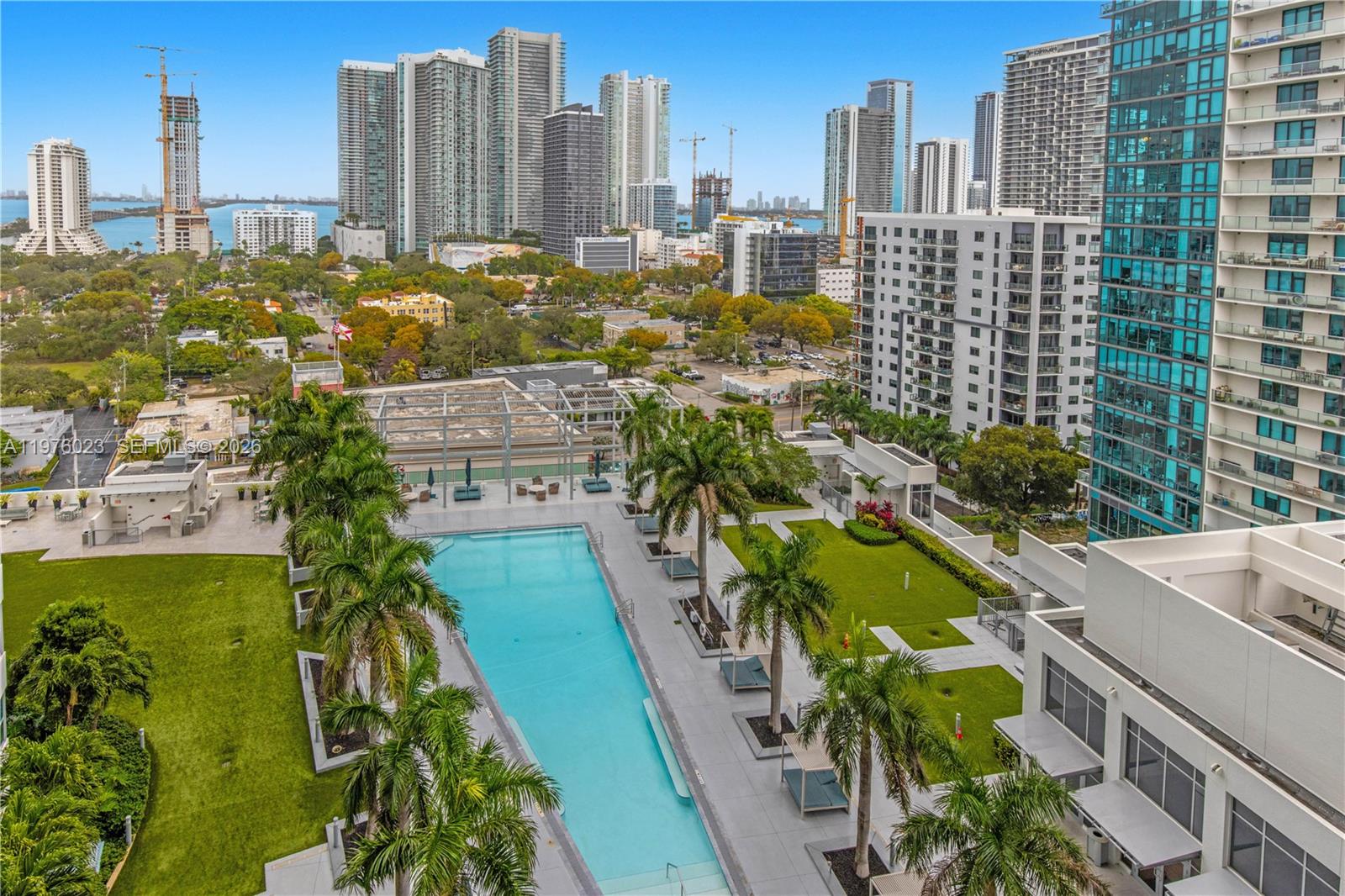 FOUR MIDTOWN MIAMI CONDO - Residential