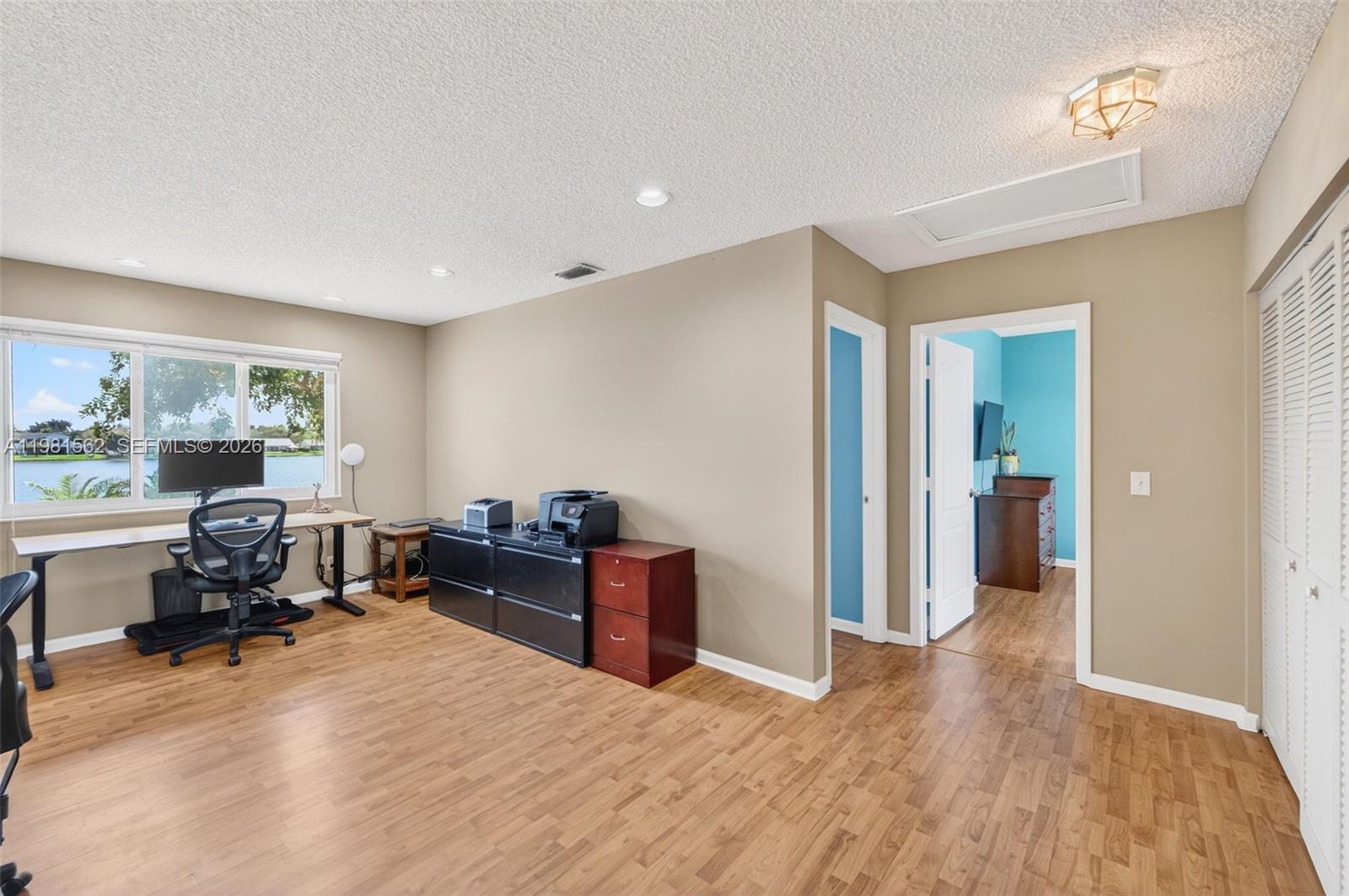 Ridgeview Lake Estates - Residential