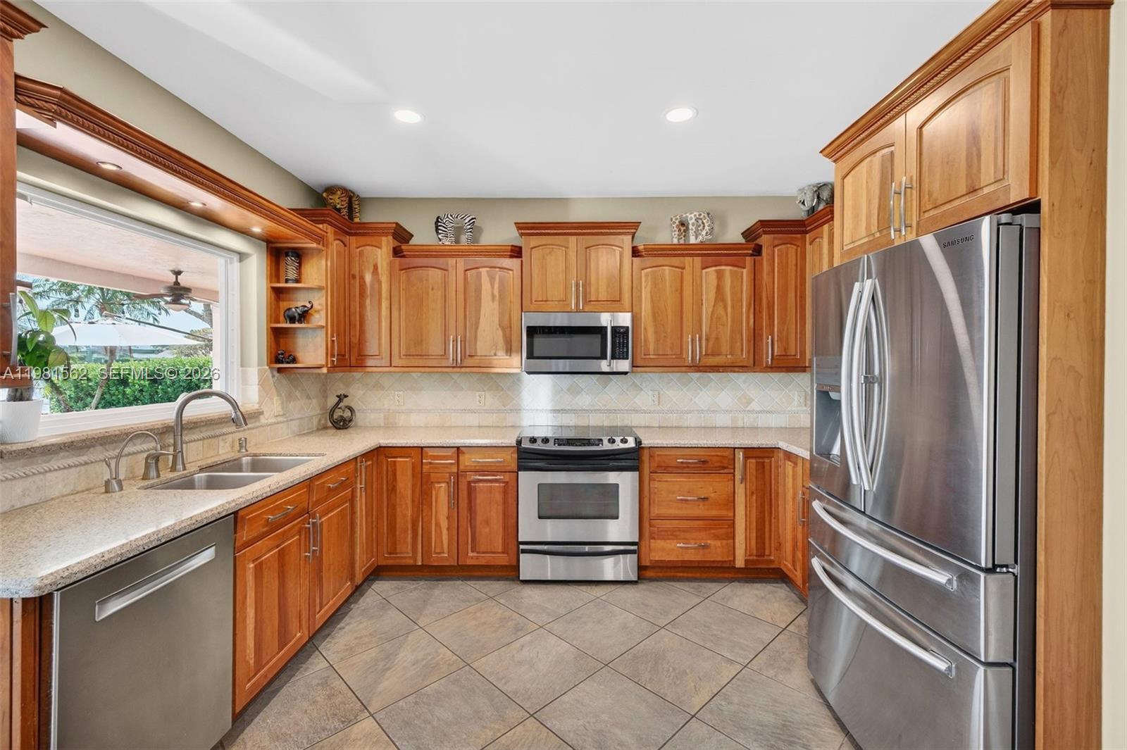 Ridgeview Lake Estates - Residential