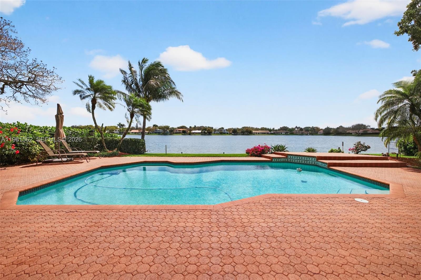 Ridgeview Lake Estates - Residential