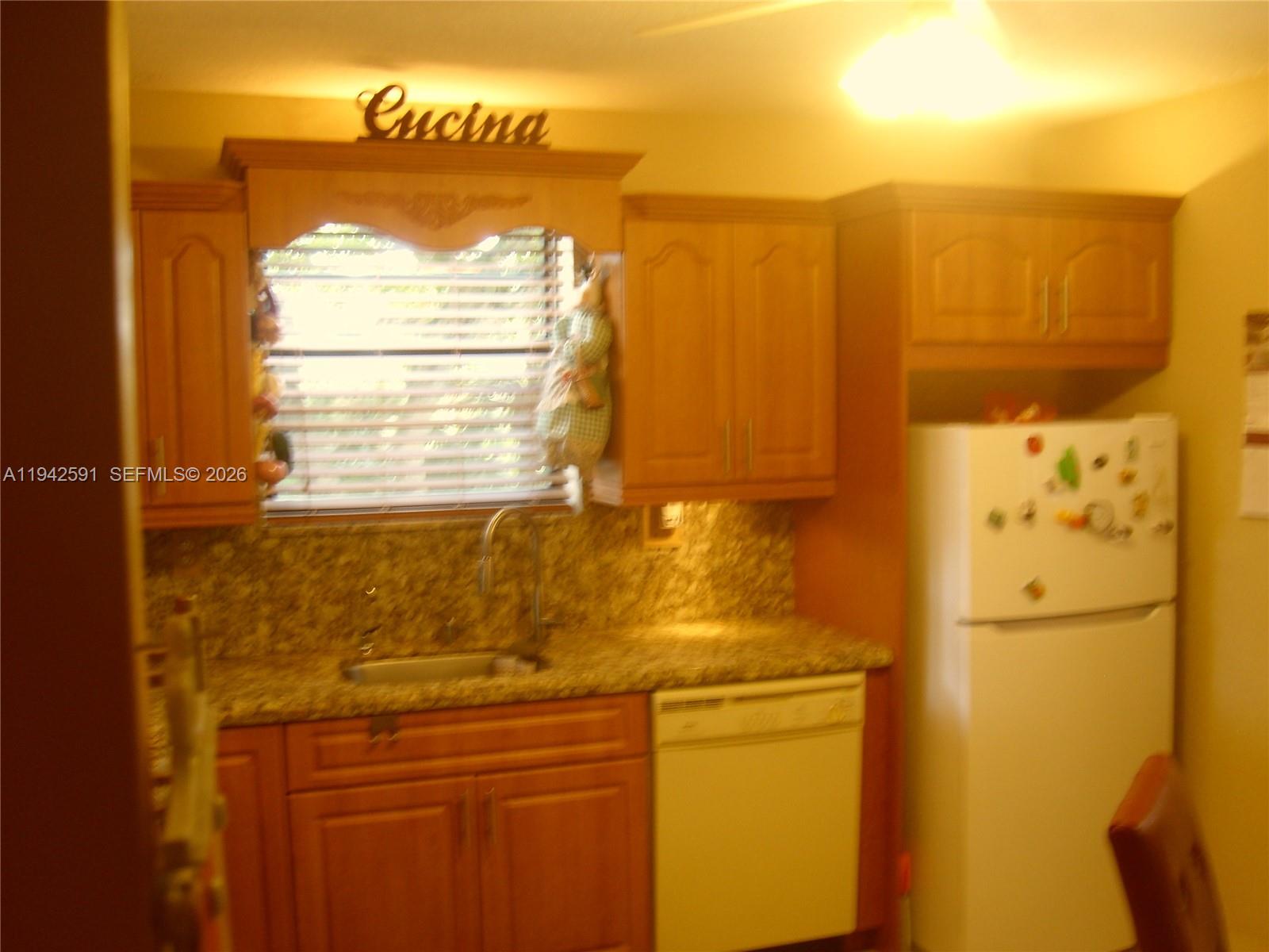 4950 E Sabal Palm Blvd 310