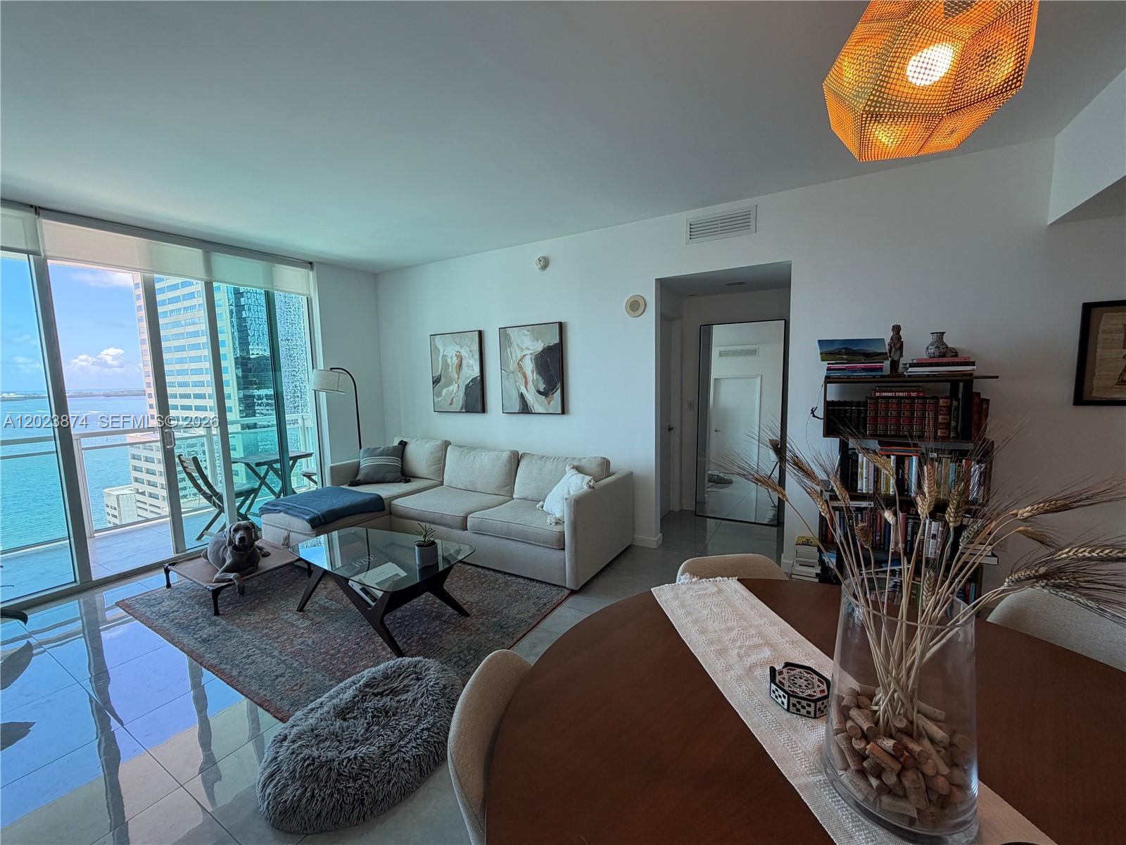 THE PLAZA 901 BRICKELL CO - Residential Lease