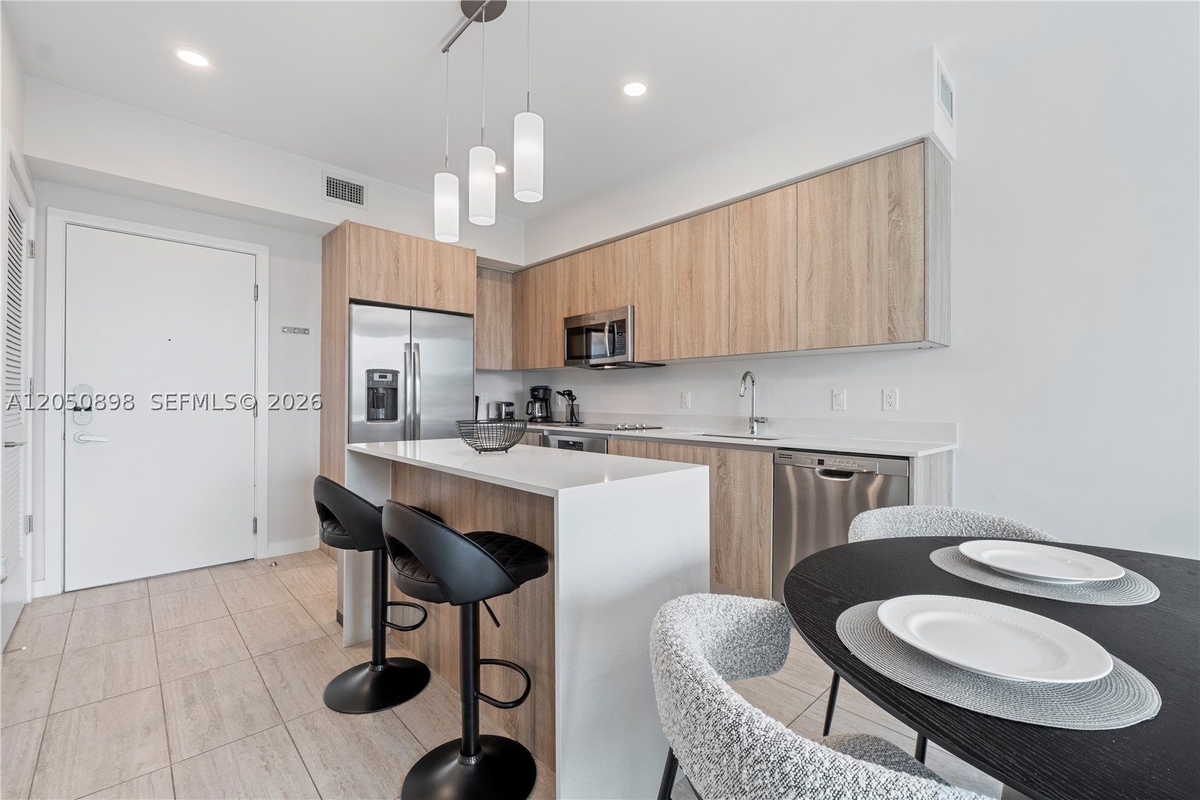 3900 Biscayne Blvd S-708