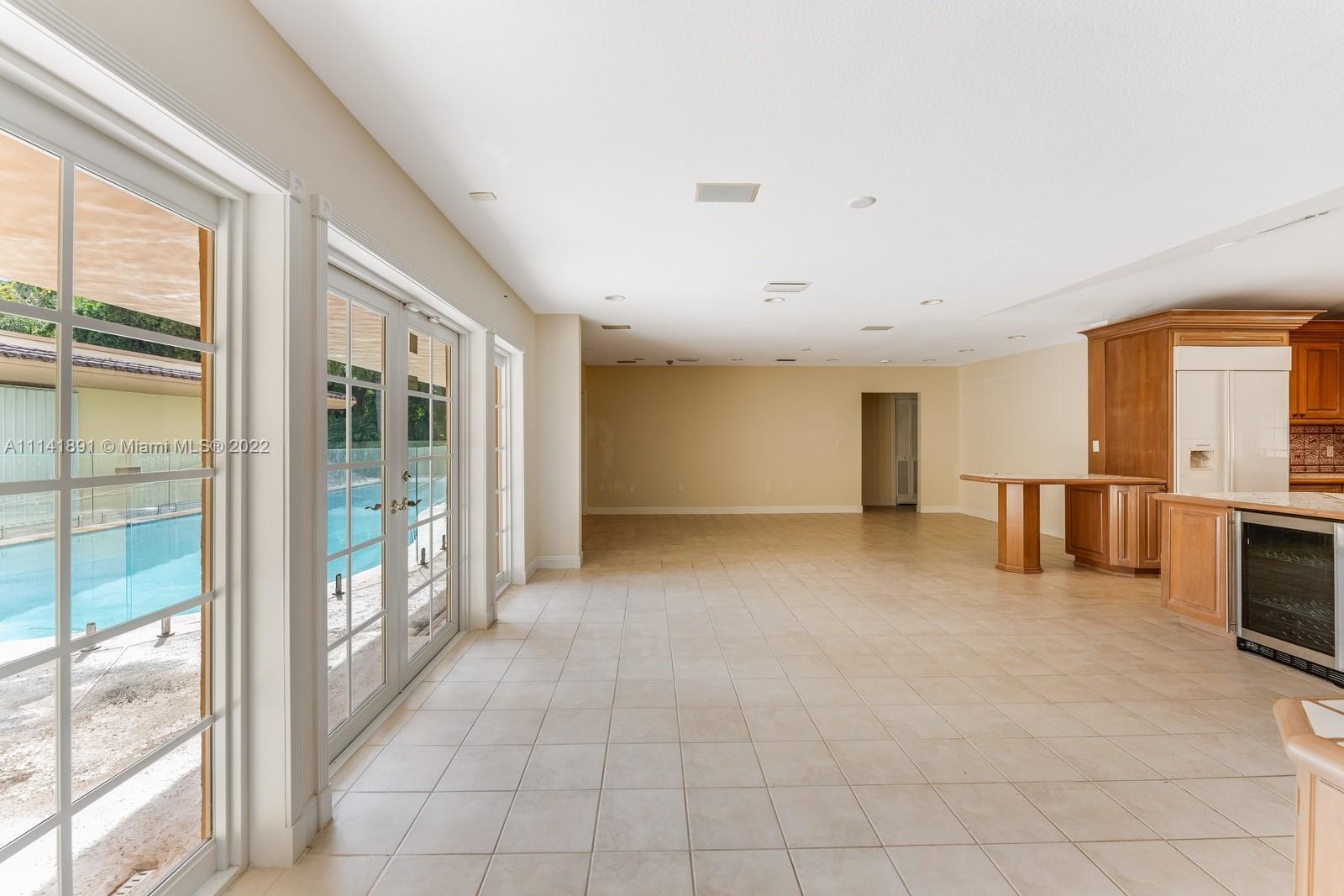 RIDGELINE ESTATES - Residential