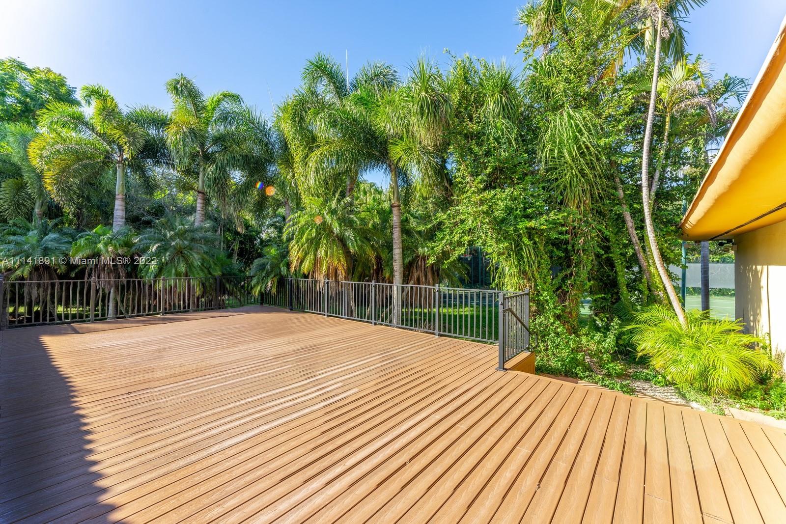 RIDGELINE ESTATES - Residential