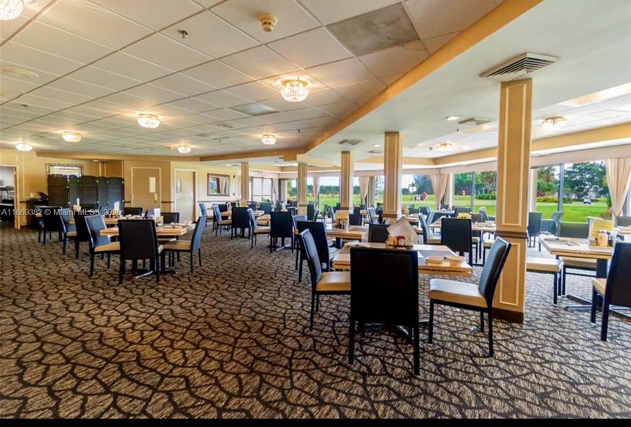 HOLLYBROOK GOLF AND - Residential Lease