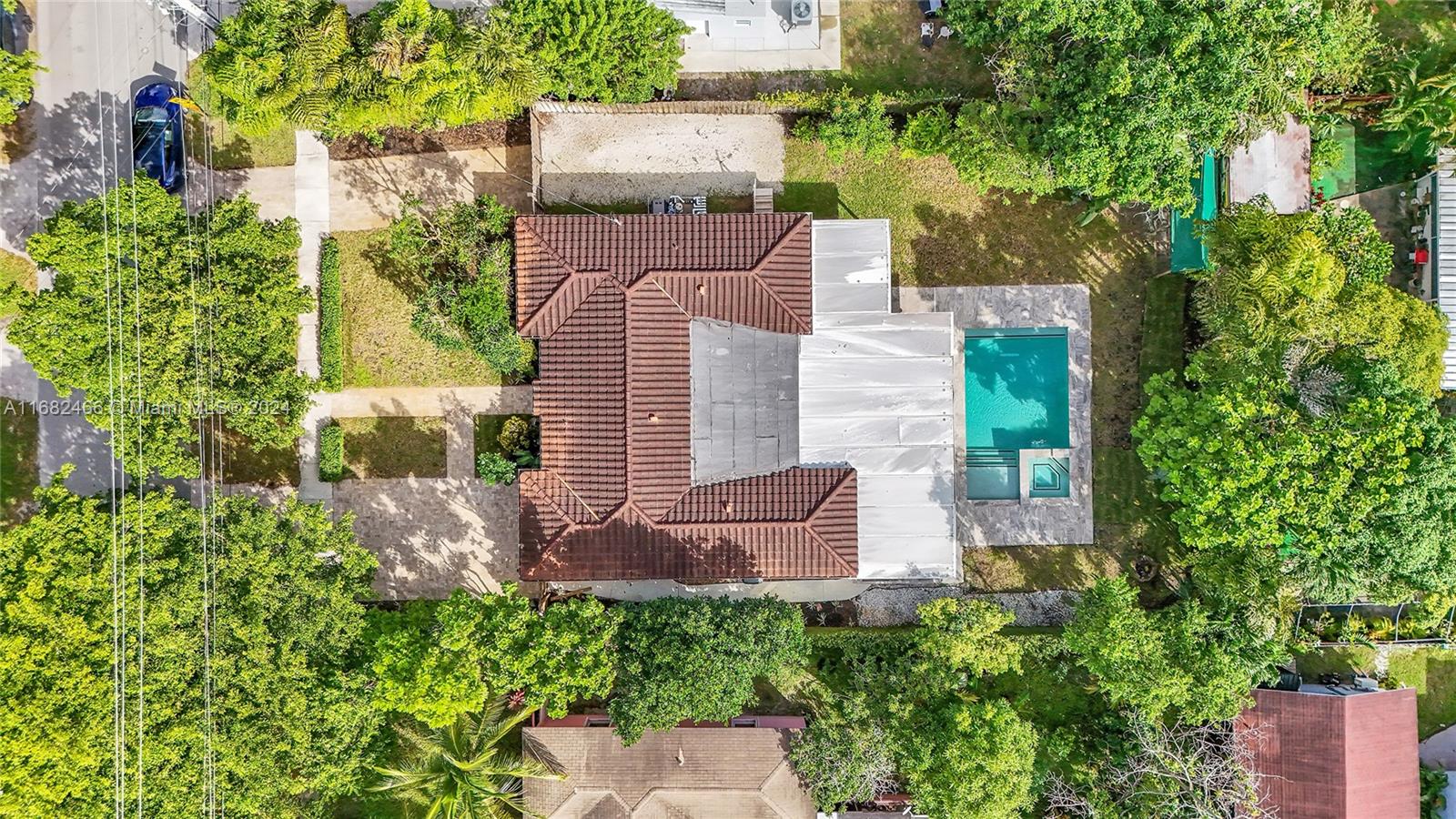 GRIFFING BISC PARK EST - Residential