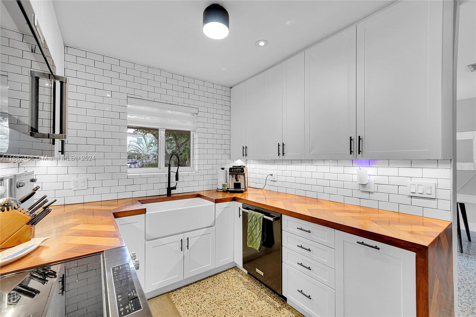 GRIFFING BISC PARK EST - Residential
