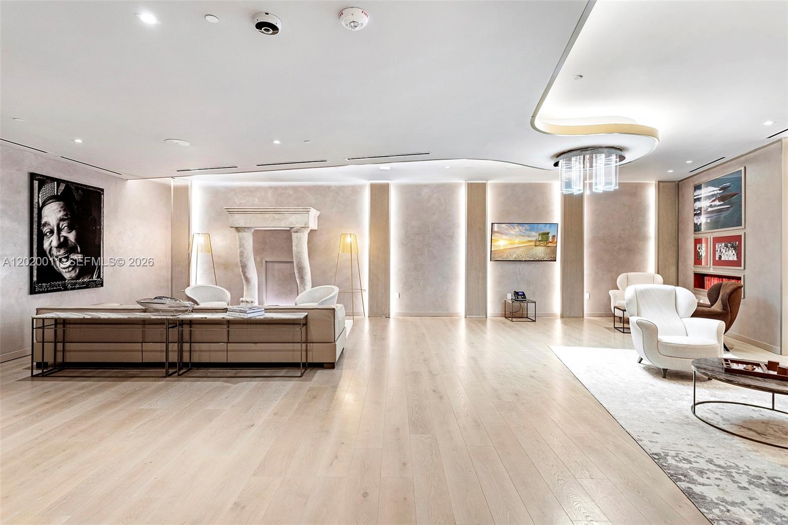 BRICKELL FLATIRON CONDO - Residential