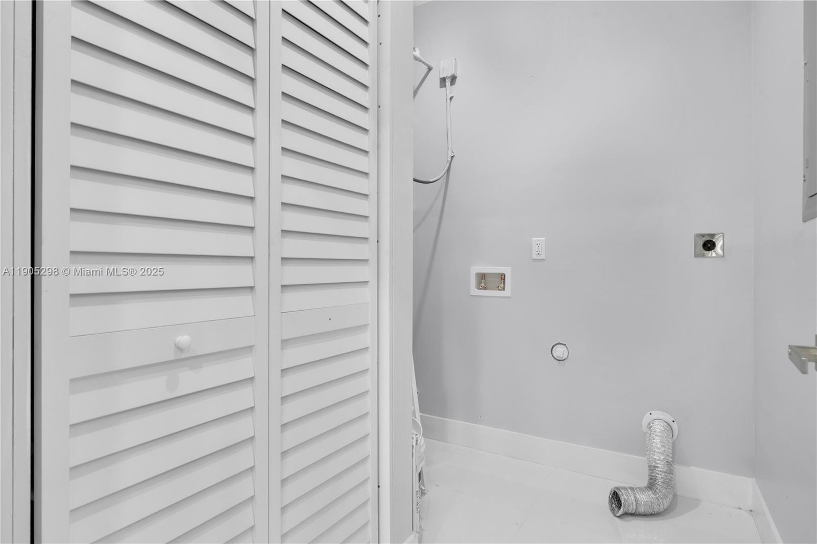 SILVER PALM PARK - Residential