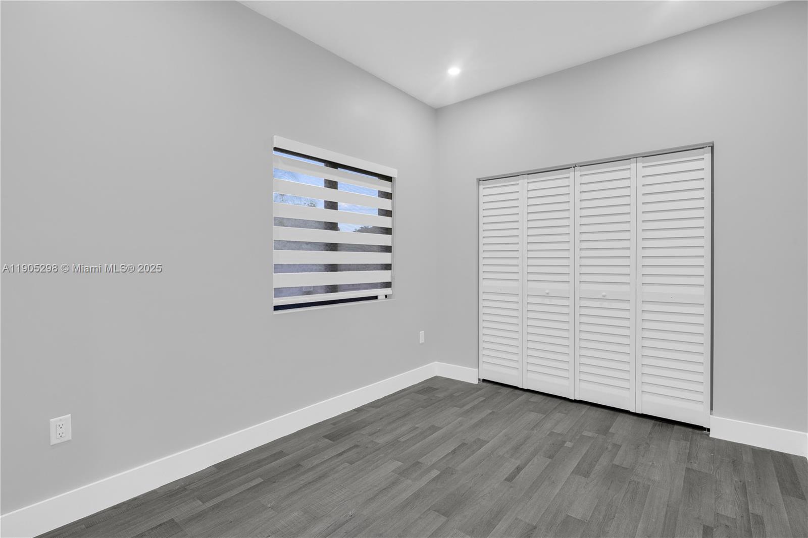 SILVER PALM PARK - Residential