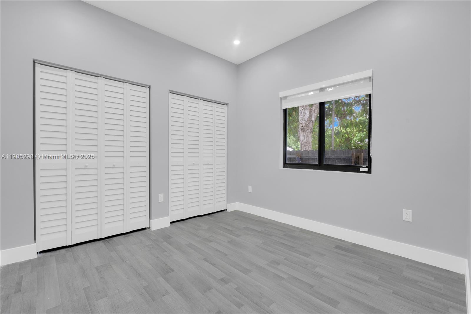 SILVER PALM PARK - Residential