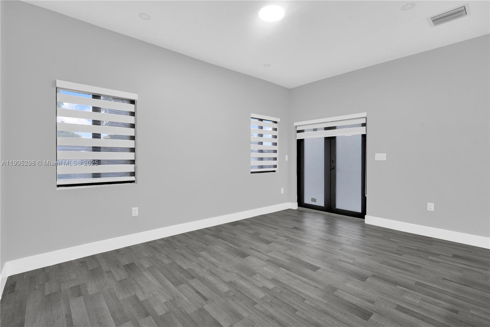 SILVER PALM PARK - Residential