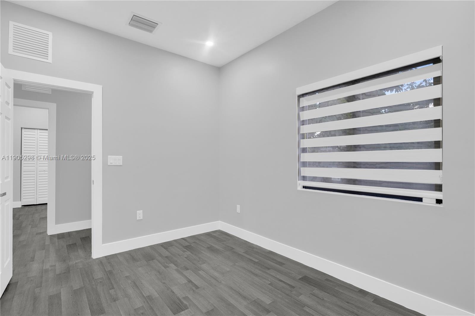 SILVER PALM PARK - Residential