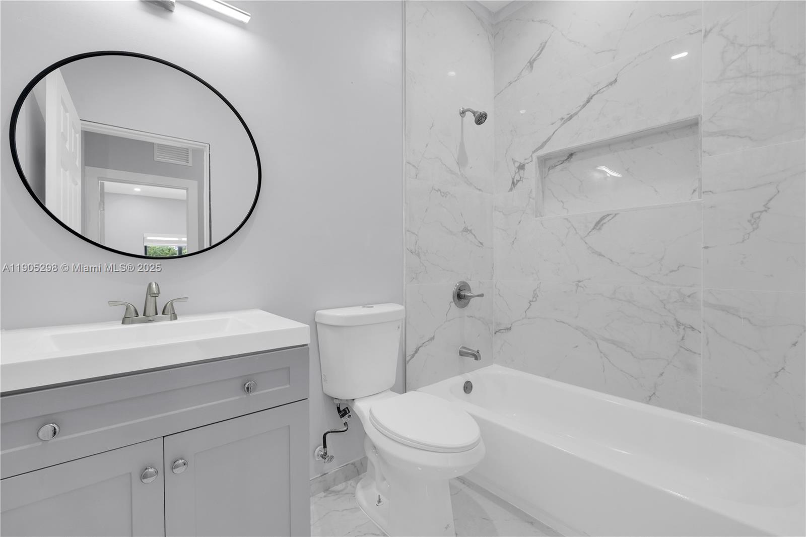 SILVER PALM PARK - Residential