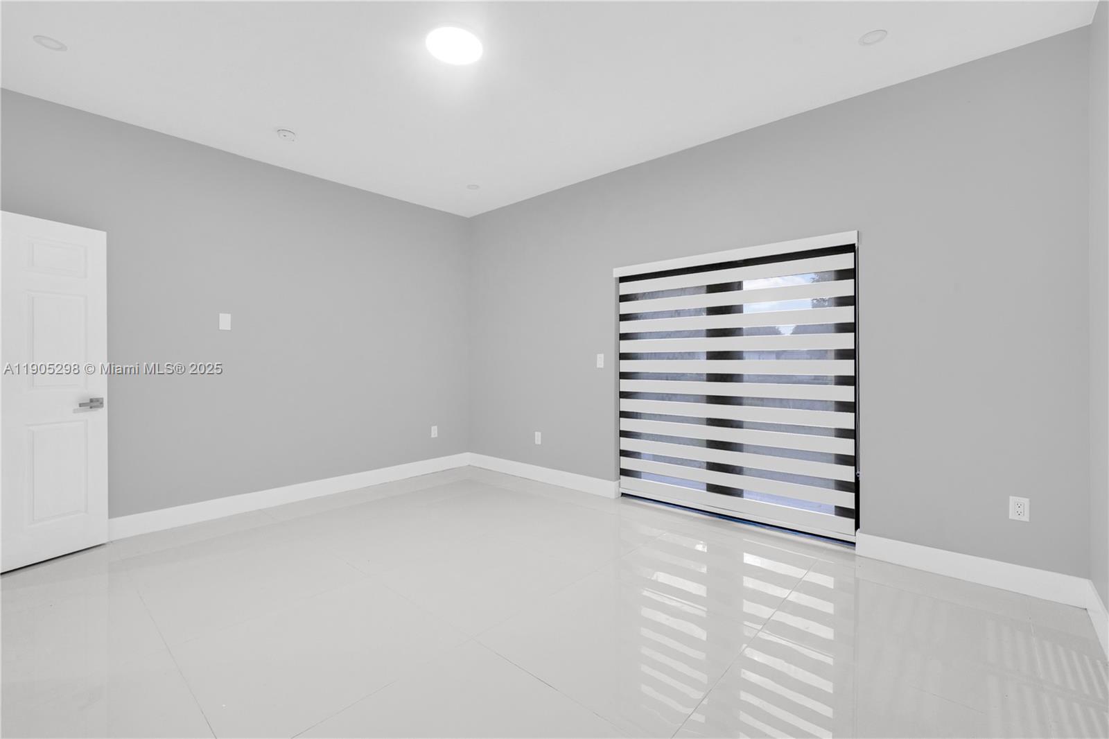 SILVER PALM PARK - Residential