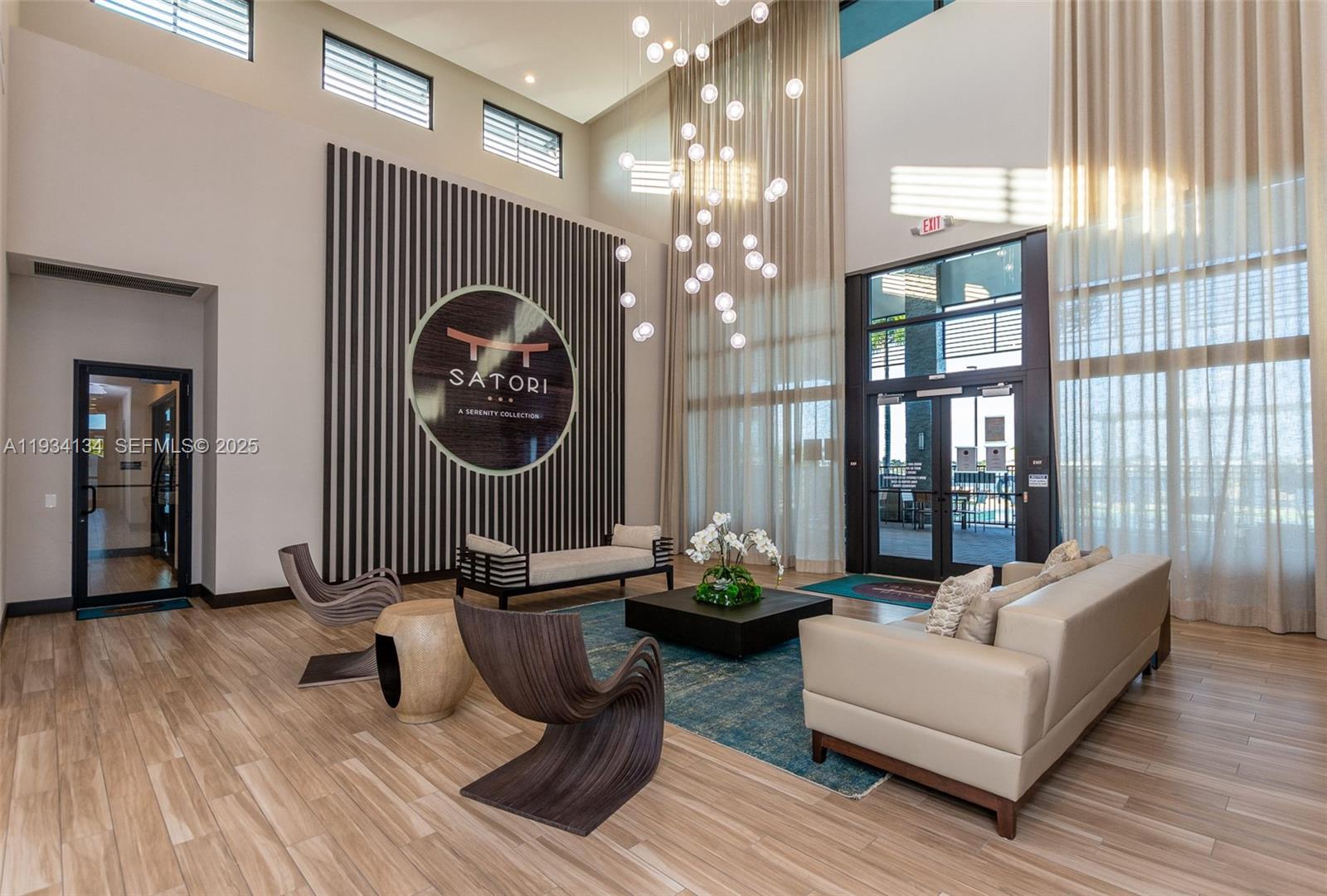 DUNNWOODY LAKE - Residential