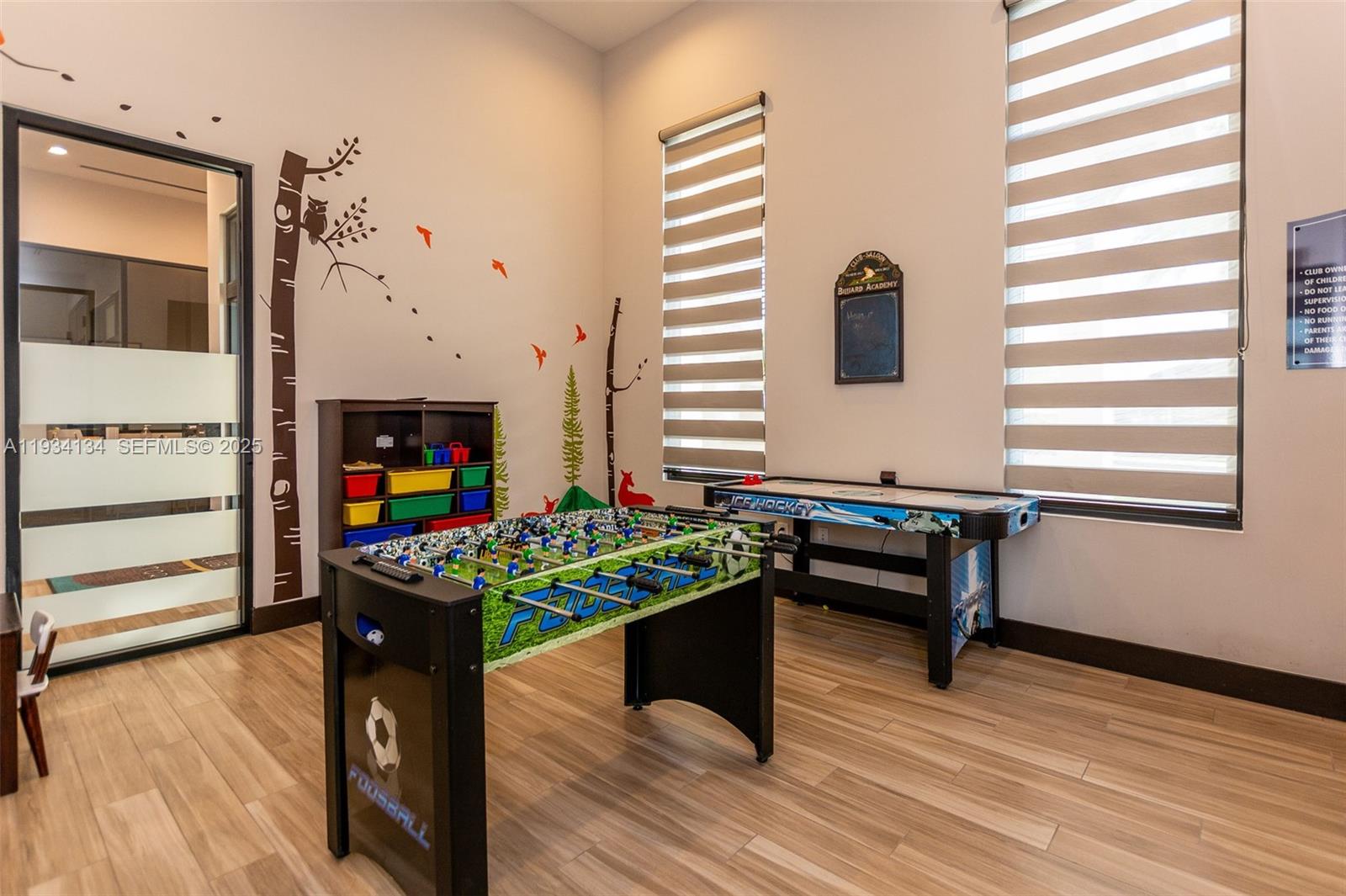 DUNNWOODY LAKE - Residential