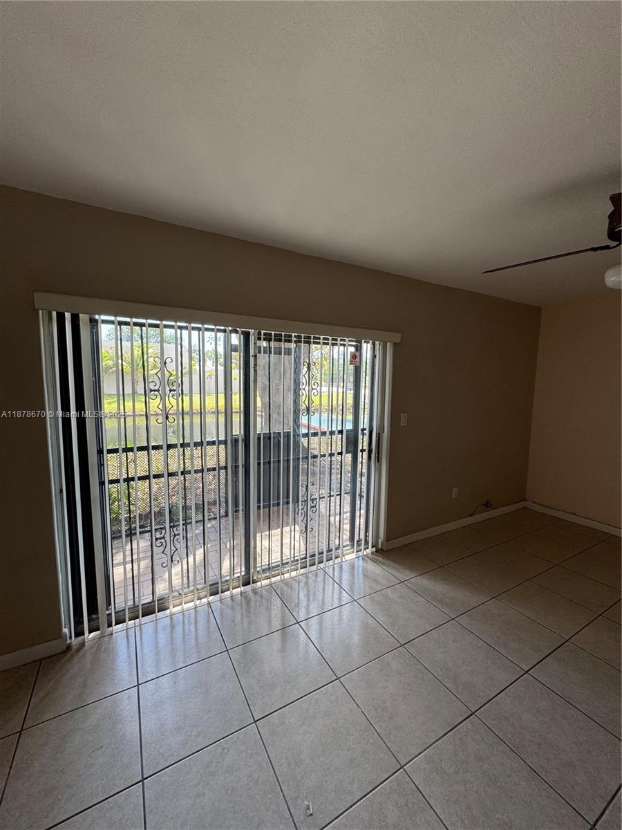 10353 N Kendall Dr BB2