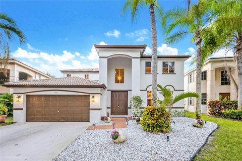 4394 Fox Ridge Dr Weston FL 33331