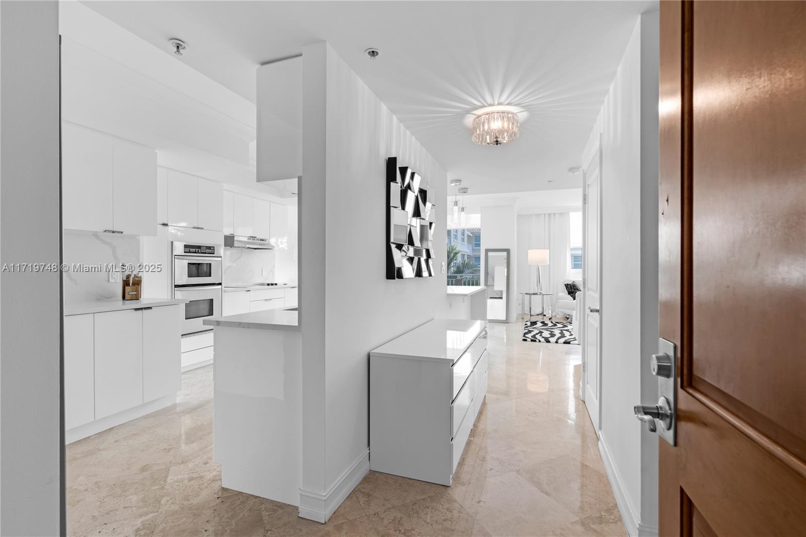 PALMETTO PLACE CONDO - Residential Lease
