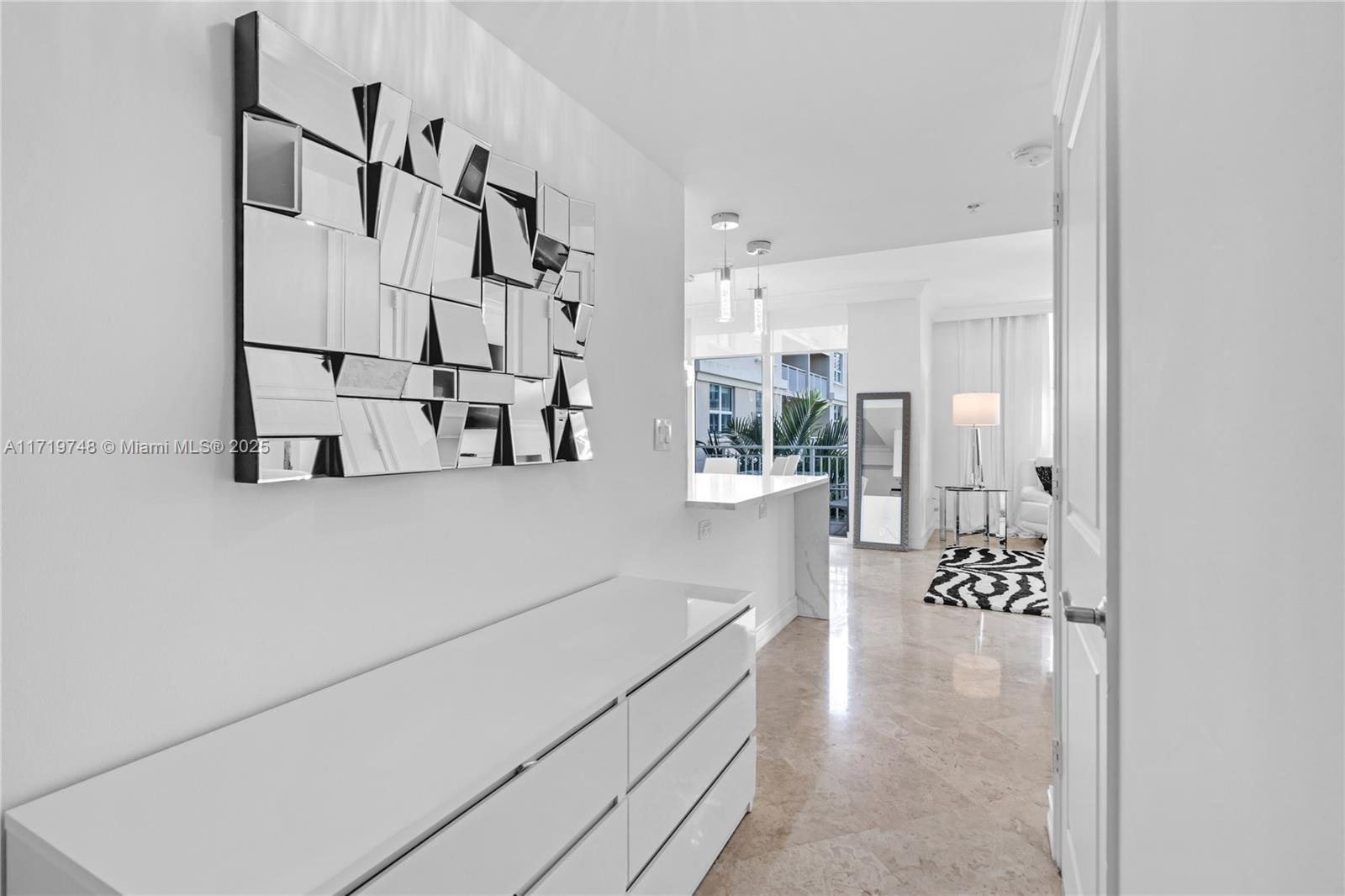 PALMETTO PLACE CONDO - Residential Lease