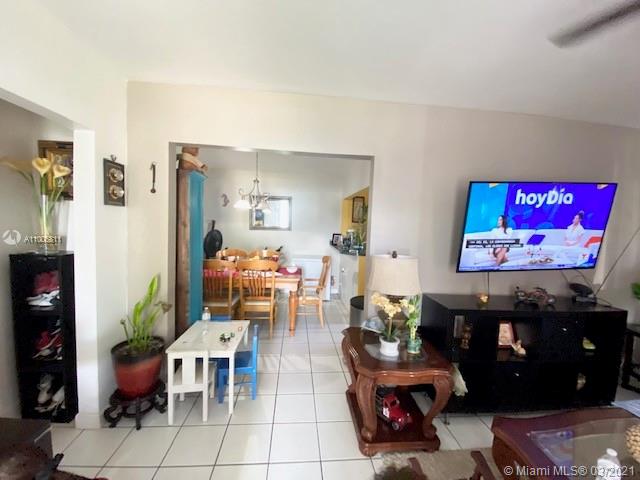 MELROSE HEIGHTS - Residential