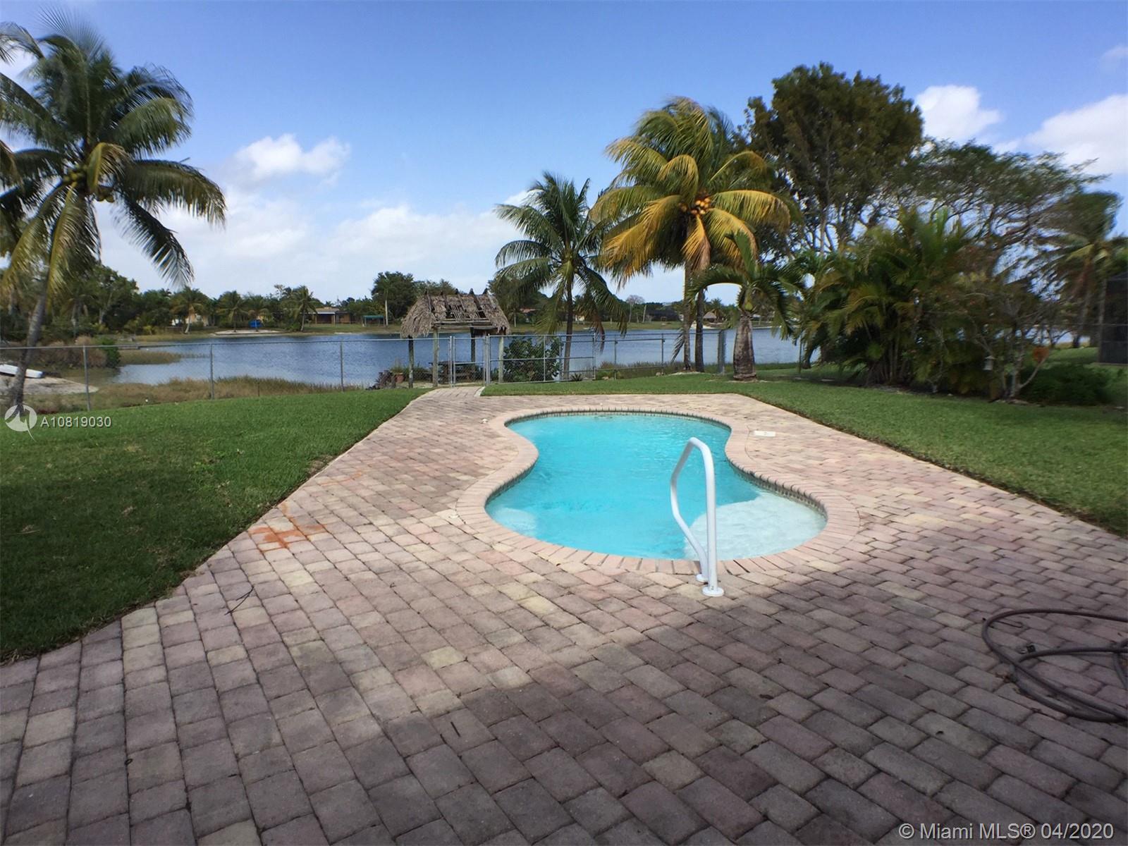 OAKLAND ACRES - Residential