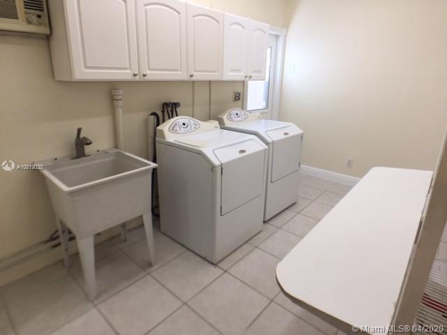 OAKLAND ACRES - Residential