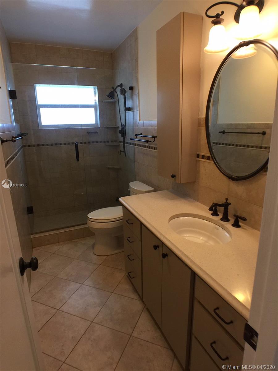 OAKLAND ACRES - Residential