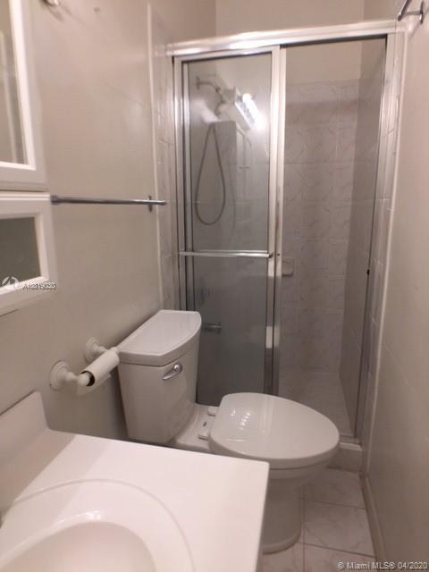 OAKLAND ACRES - Residential