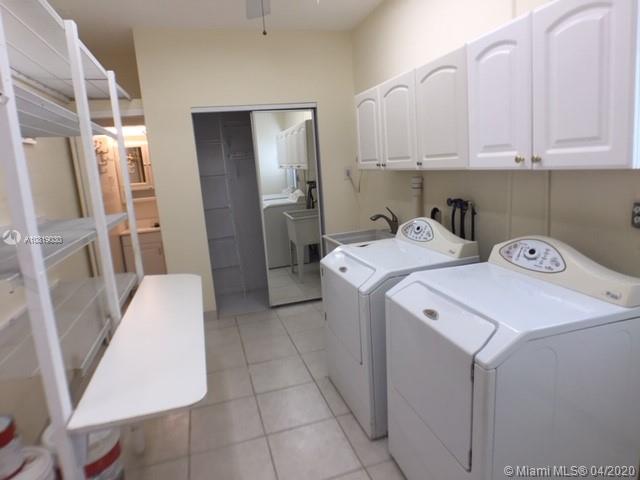 OAKLAND ACRES - Residential