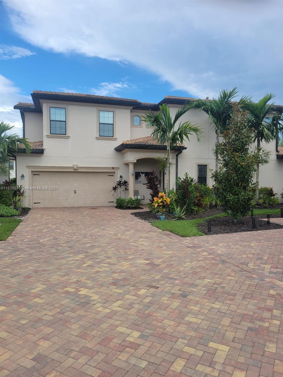 LARGE 3 BR AND 2.5 BATH IN THE BEAUTIFUL ARTESIA OF NAPLES. FAIRLY NEW, BUILT IN 2019, LARGE KITCHEN WITH ISLAND, HUGE MASTER BR WITH SEATING AREA, 2 CAR GARAGE