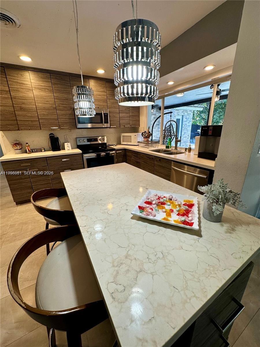 HOLLYWOOD HILLS AMEN PLAT - Residential