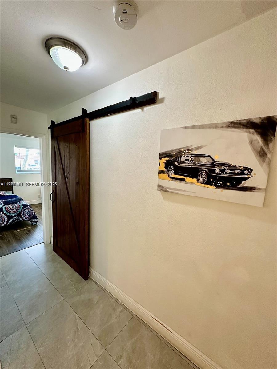 HOLLYWOOD HILLS AMEN PLAT - Residential