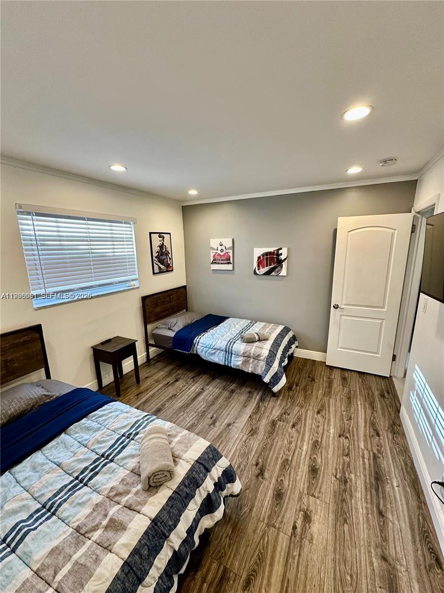 HOLLYWOOD HILLS AMEN PLAT - Residential