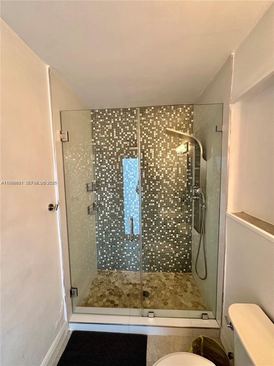 HOLLYWOOD HILLS AMEN PLAT - Residential