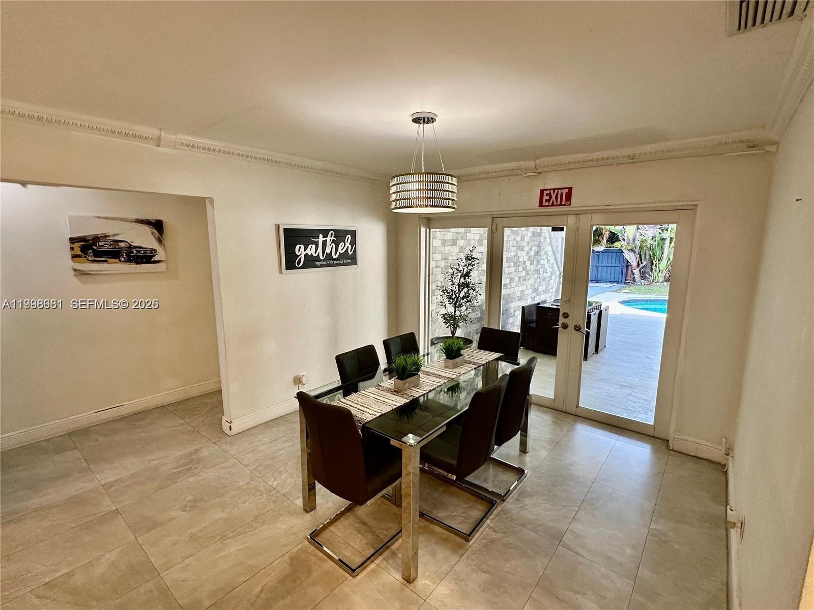 HOLLYWOOD HILLS AMEN PLAT - Residential