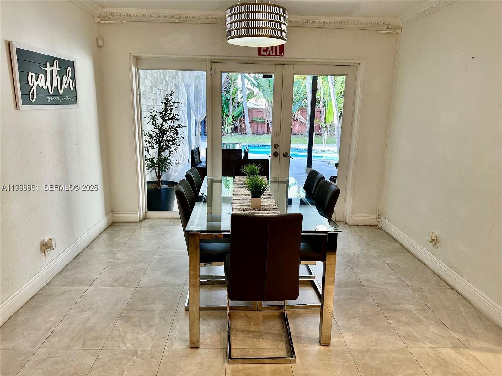 HOLLYWOOD HILLS AMEN PLAT - Residential